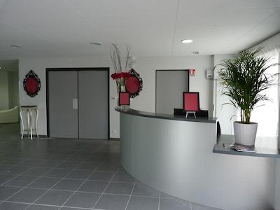 ادنیز لا باول