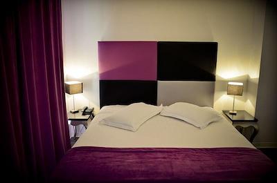 ادنیز لا باول