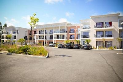 ادنیز لا باول