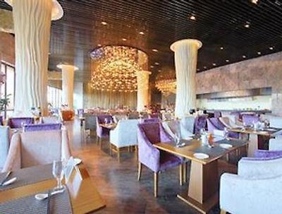 دز هتل سویتز یانگجیانگ