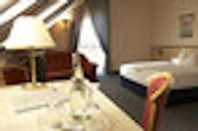 سیتی هتل هیرسوردا