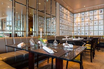 فیرست این هتل زویکاو