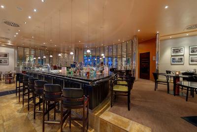 فیرست این هتل زویکاو