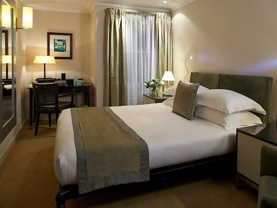 چوال فنیکس هوس