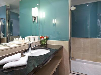 چوال فنیکس هوس