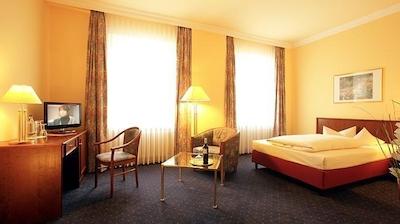 هتل چمنیتزر هف