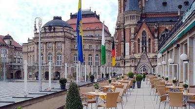 هتل چمنیتزر هف