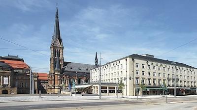 هتل چمنیتزر هف