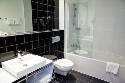 کاتالنیا برلین میت