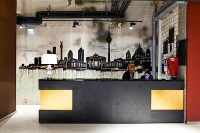 کاتالنیا برلین میت