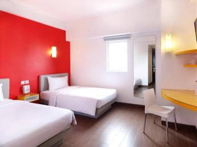 اماریز هتل جواندا