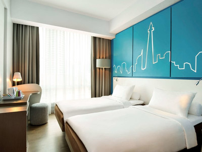 ال اسیسُنز جاکارتا دامرین