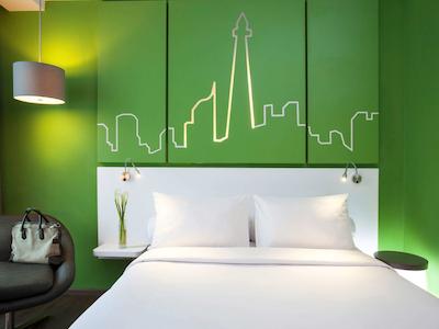 ال اسیسُنز جاکارتا دامرین