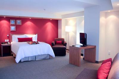 هامپتون این بای هیلتون گوادالاجارا/اکسپو