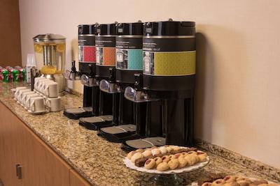 هامپتون این بای هیلتون گوادالاجارا/اکسپو