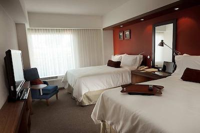 هامپتون این بای هیلتون گوادالاجارا/اکسپو