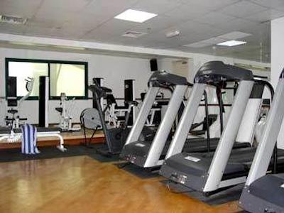 گرند میدوست بر دبی