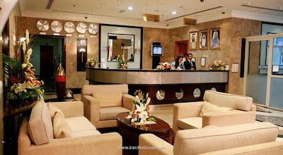 گرند میدوست بر دبی