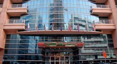 گرند میدوست بر دبی