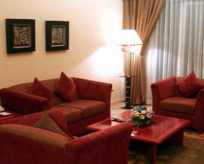 گرند میدوست بر دبی