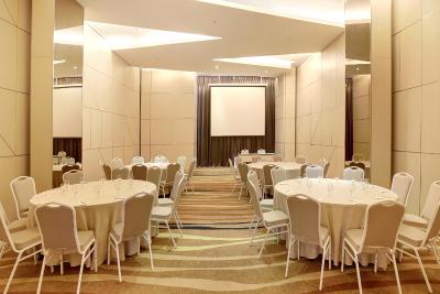 ایبیز استیلز جاکارتا گاجاه مادا