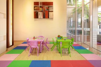 ایبیز استیلز جاکارتا گاجاه مادا