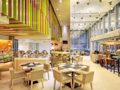 ایبیز استیلز جاکارتا گاجاه مادا