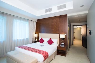 حیات رزیدنس دوحه وست بی