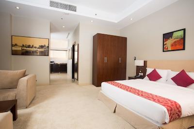 حیات رزیدنس دوحه وست بی