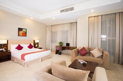 حیات رزیدنس دوحه وست بی