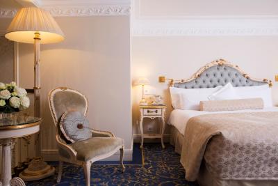 د اآفیشیال استیت هرمیتاژ هتل