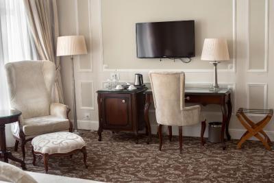 د اآفیشیال استیت هرمیتاژ هتل