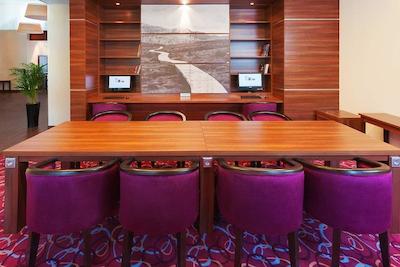 هامپتون بای هیلتون سامارا