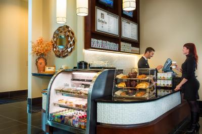 کورتیارد منتریل دونتون