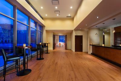 کورتیارد منتریل دونتون