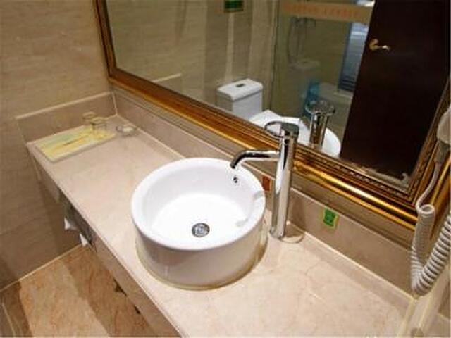 وینا هتل شانگهای گوانگیو رود