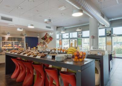 کمپلوز گوست بننیا