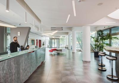 کمپلوز گوست بننیا