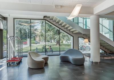 کمپلوز گوست بننیا