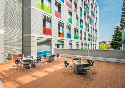 کمپلوز گوست بننیا