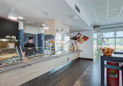 کمپلوز گوست بننیا