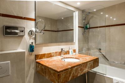 جاردین ل بریا