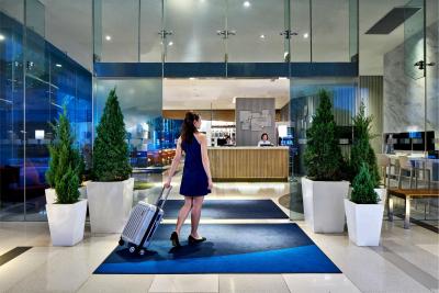 هالیدی این اکسپرس اورچارد رود