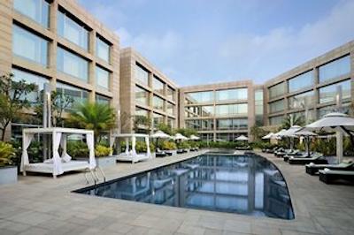 هیلتون بانگالر امباسی گولف لینکز