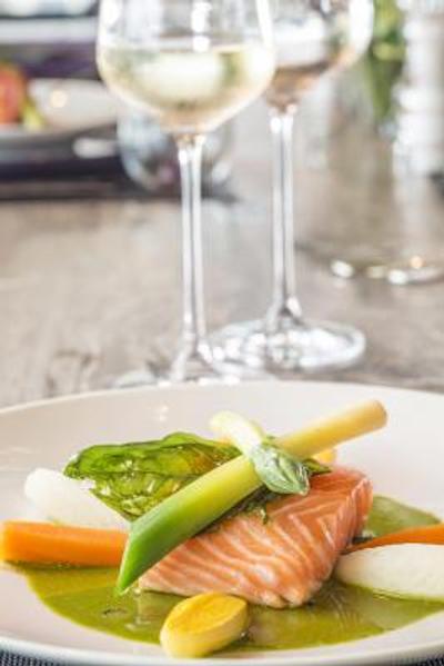 اُ منت لوکسوری بوتیک هتل