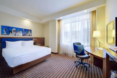 هامپتون بای هیلتون ولگوگراد پرفسُیوزنا