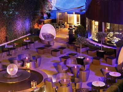 رادیسن هتل کنفرنس سنتر کالگاری آیرپرت