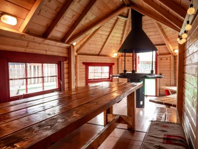 نوسکی برگ 122