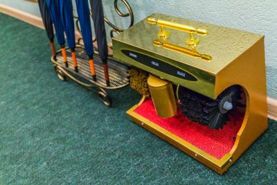 نوسکی برگ 122