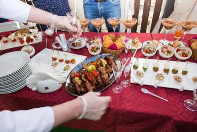 نوسکی برگ 122